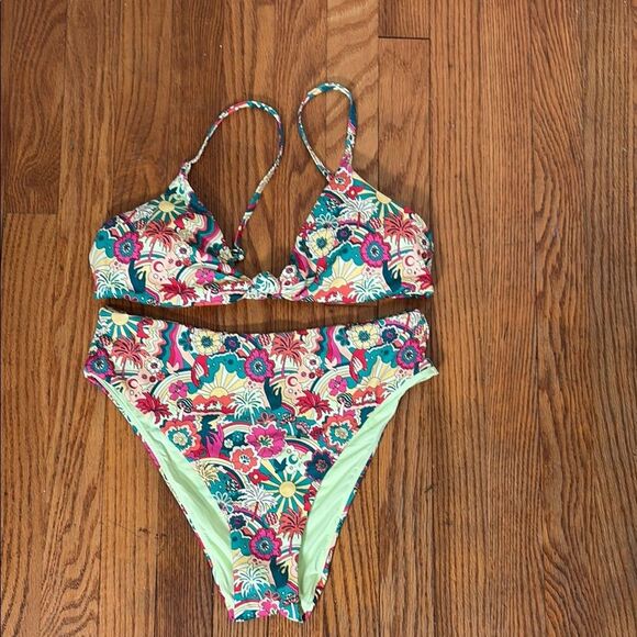 Andie Bikini Set Santorini Top 90s High Waisted Bottom size M NWT/NWOT - Picture 2 of 9